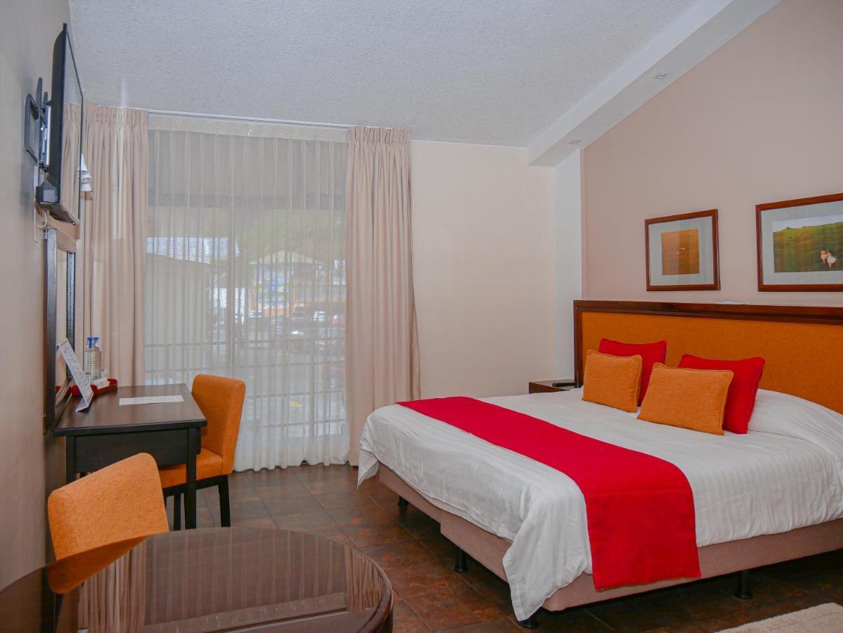 Sangay Spa Hotel บาญอส ภายนอก รูปภาพ